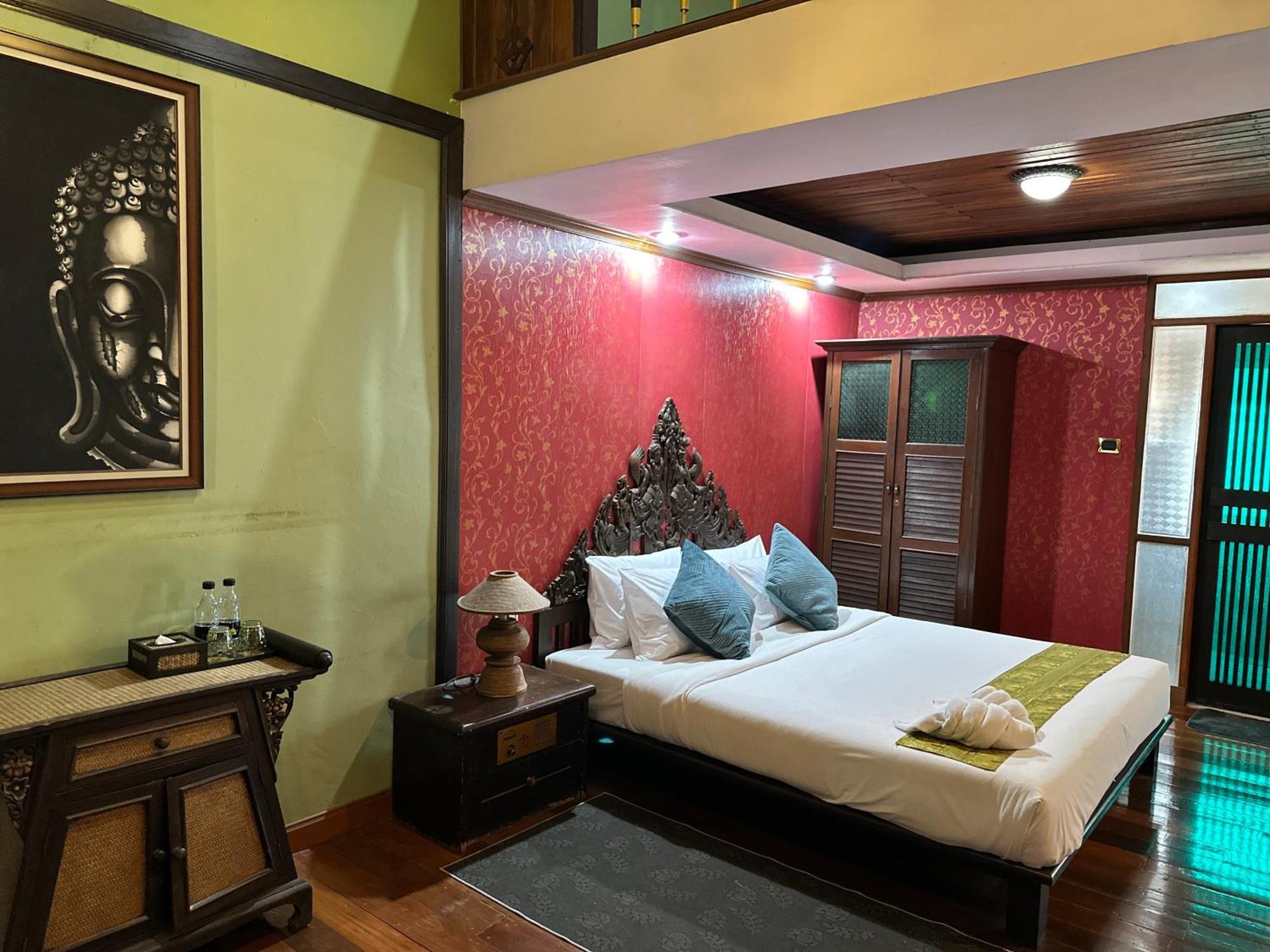 Tony'S Place Ayutthaya Eksteriør billede