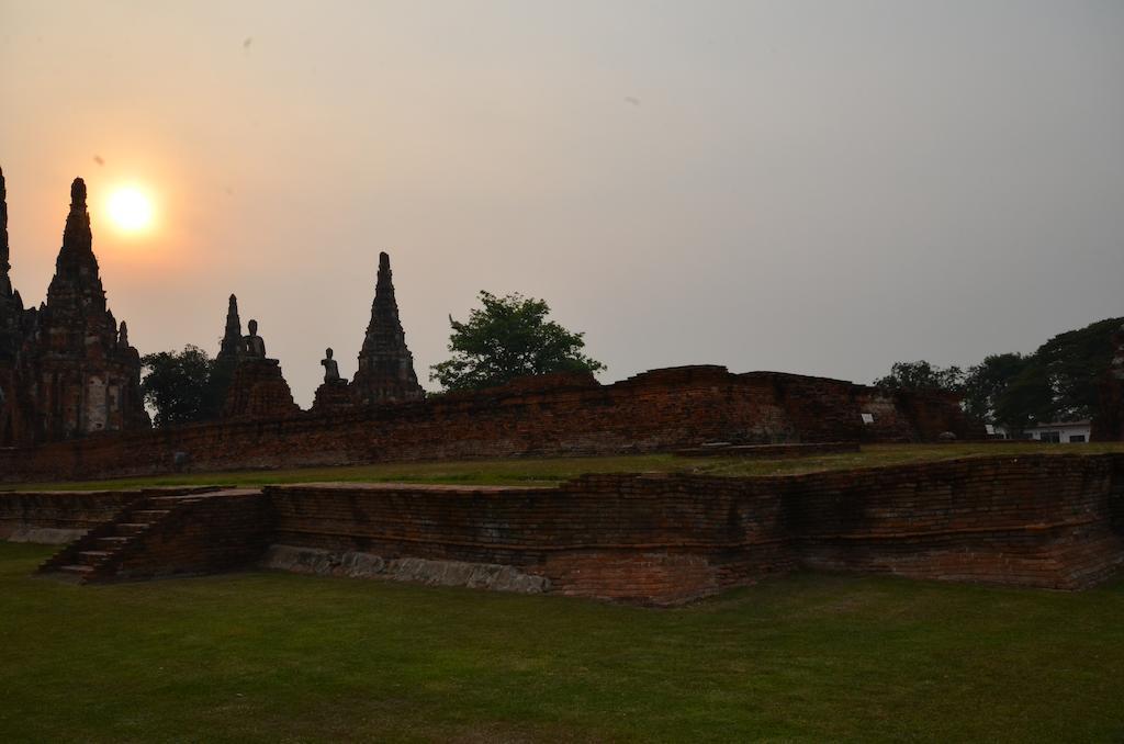 Tony'S Place Ayutthaya Eksteriør billede