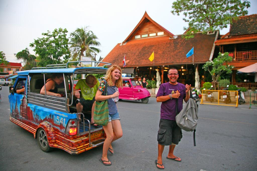 Tony'S Place Ayutthaya Eksteriør billede